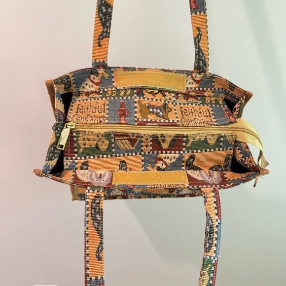 NWT Pioneer Faithful Companion Dog Tapestry Zippered Tote Bag - Picture 6 of 9